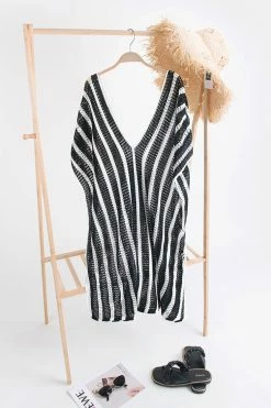 Promo ✔️ Cupshe Shawna Stripe V-neck Split Cover Up ⭐ -Cupshe Online Shop 1 0005eb9a 3627 45cb a9b7 2203ee430935