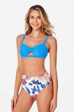 Cheapest 🎉 Cupshe Blue and Floral Cutout Knotted 👙 Bikini 🤩 -Cupshe Online Shop 1 0558de92 1daa 4b5a bcfb 1f01e588b8e0