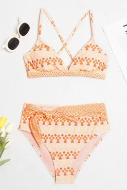 Outlet 🌟 Cupshe Stefanie Geo Print Lace-up Back 👙 Bikini 🎁 -Cupshe Online Shop 1 0864ae29 1fe1 4d15 ad23 8e62a8d74258