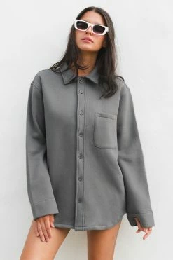 Discount ✔️ Cupshe Running Grey Long Sleeve Button-up Shirt 🌟