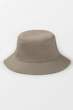 Deals 🎁 Cupshe Maribel Minimalism Bucket Hat ⭐