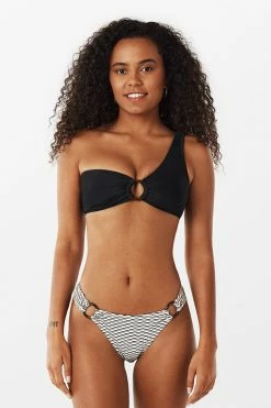Cheap π Cupshe One Shoulder π Bikini with Stripes π 9 Cheap π Cupshe One Shoulder π Bikini with Stripes π -Cupshe Online Shop 1 38c9c00e 076a 4d57 aedc 62a0c5cf934b