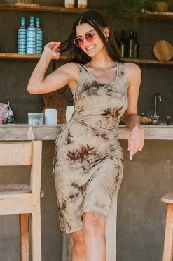 Buy ⭐ Cupshe Kasandra Cut Out Scoop Bodycon 👗 Dress 💯