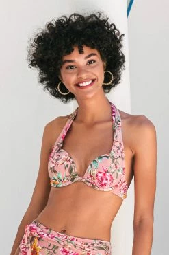 Brand new 😀 Cupshe Rosy Outlook Molded Push Up Halter 👙 Bikini Top 👏