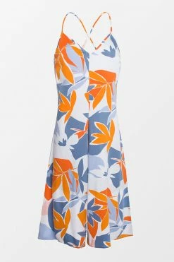 Outlet 🔥 Cupshe Meagan Leafy V-neck Criss Cross Jumpsuit 🔥 -Cupshe Online Shop 1 3e79ca8a 5416 4fed 9a2e e226651c51ad