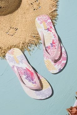 Deals 𧨠Cupshe Treasure Hunt Ocean Print Flip Flops π