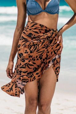 Promo 🔥 Cupshe Wild At Heart Ruffled Sarong 🔔