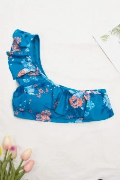 Coupon β€οΈ Cupshe Seafoam Garden Ruffled One Shoulder π Bikini Top π