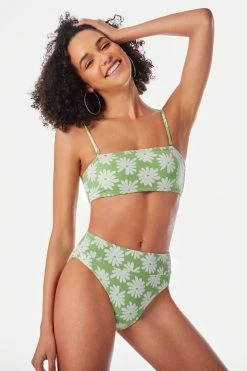 Best Pirce 👏 Cupshe Light Green Floral Bandeau 👙 Bikini Top 🧨 -Cupshe Online Shop 1 50347863 a123 43ec 8ee1 c14cd0b09e06