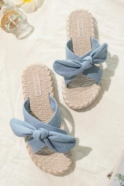 Budget ⭐ Cupshe Cloverfield Crisscross Bow Knot Slide Sandals 🔔
