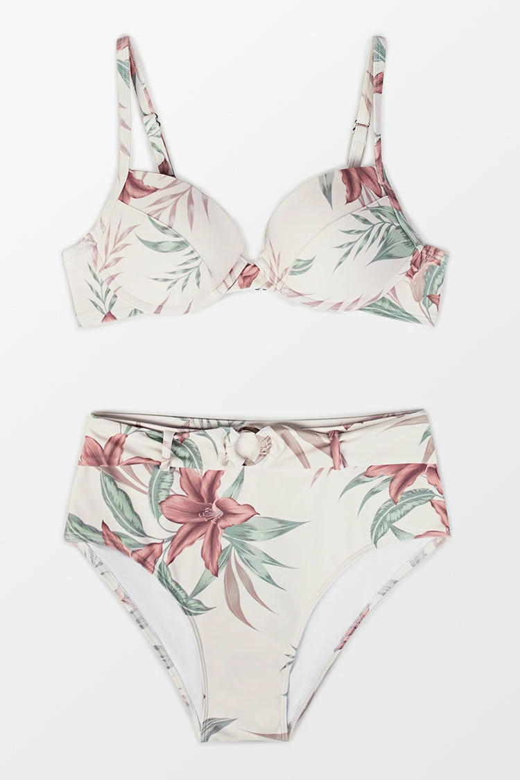 Brand new 𧨠Cupshe Patricia Floral Underwire O-ring π Bikini π 3 Brand new 𧨠Cupshe Patricia Floral Underwire O-ring π Bikini π - Image 3