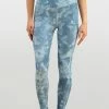 Discount 🤩 Cupshe Moonstone Tie Dye High Waist Leggings 🌟
