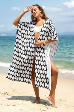Coupon 🔥 Cupshe Julissa Black and White Leafy Kaftan Cover Up 🧨
