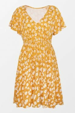 Cheap 🎉 Cupshe Freyja Yellow Floral V-neck 👗 Dress 😍