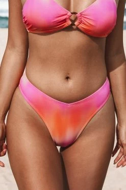 Flash Sale π Cupshe Radiant Sun Ombre Cheeky Hipster π Bikini Bottom β€οΈ