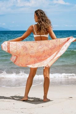 Cheap 👍 Cupshe Keepsake Paisley Beach Blanket 🧨