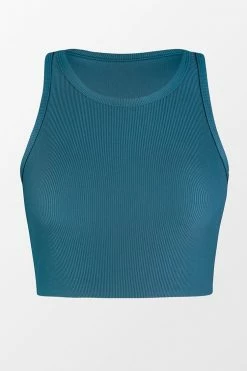 New ⌛ Cupshe Candlelight Round Neckline Sleeveless Top 🔔