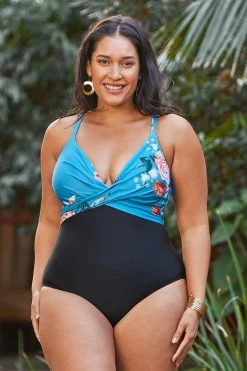 Hot Sale 🎉 Cupshe Ember Floral Wrap Plus Size One Piece 🩱 Swimsuit 🔥