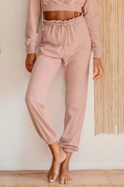 Top 10 🔥 Cupshe Midtown Drawstring Waist Sweatpants 🔔 -Cupshe Online Shop 1 bbca3e8d 6ace 4ae8 8b77 e5f83d80c71d