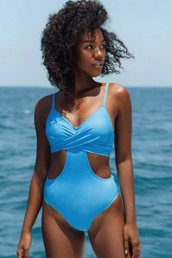Budget ❤️ Cupshe Journee Cut-out Tie Back One Piece 🩱 Swimsuit 🔥