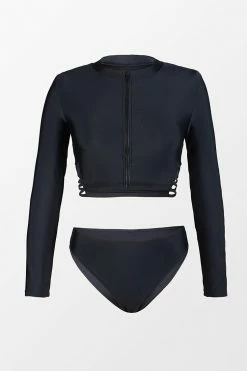 Hot Sale 👏 Cupshe Esther Black Front Zipper Long Sleeve Tankini 💯 -Cupshe Online Shop 1 e39cae11 b53b 4097 a488 ffb1c0eab2d8