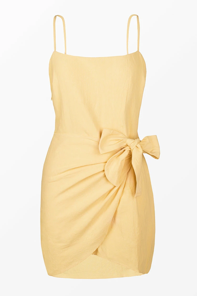 Promo β Cupshe Brooklynn Fitted Waisted Adjustable Straps Bunny Tie Wrap π Dress β 1 Promo β Cupshe Brooklynn Fitted Waisted Adjustable Straps Bunny Tie Wrap π Dress β