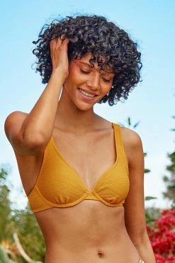 Best reviews of ❤️ Cupshe Textured Underwire 👙 Bikini Top 🤩 -Cupshe Online Shop 2 2 3a2bbede f229 4571 95f1 a9d79bfe9601