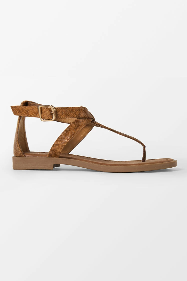 Promo π Cupshe Baja Brown Open Toe Thong Strap Sandals π 2 Promo π Cupshe Baja Brown Open Toe Thong Strap Sandals π - Image 2