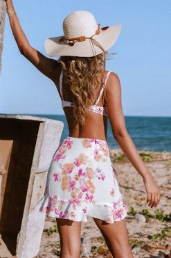 Hot Sale 👏 Cupshe Gisselle Floral Tie Front Beach Skirt 👏 -Cupshe Online Shop 2 39ec80c5 e32f 4f72 8a9c f251f77b83d5
