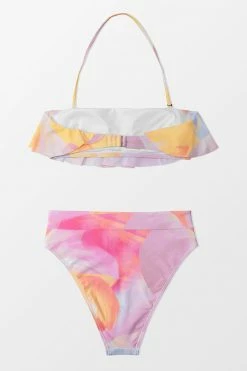 Best deal 😍 Cupshe Aliya Abstract Print Ruffle 👙 Bikini 🧨 -Cupshe Online Shop 2 4126c9a4 3ba0 4a82 9d90 cb59ec58bddf