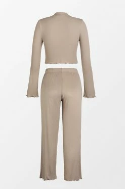 Cheap ⭐ Cupshe Pompei Crop Top And Pants Set 🤩 -Cupshe Online Shop 2 5da1073a 56bd 44dd 987f 8b87997e8305