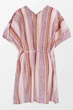 Promo ⭐ Cupshe Mckenna Geometric Print V Neck Kimono 🔥 -Cupshe Online Shop 2 80b79eba 646c 4813 9b5c 71a1b5c3adf6