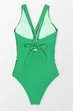 Outlet 🎁 Cupshe Dessert & Daiquiris Shirred Halter Plus Size One Piece 🩱 Swimsuit 👍 -Cupshe Online Shop 2 827c70f8 ad49 44ca 9ad5 a3b19cff6830