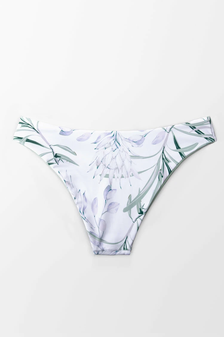 Brand new π Cupshe Reversible Low Rise π Bikini Bottom β¨ 4 Brand new π Cupshe Reversible Low Rise π Bikini Bottom β¨ - Image 4