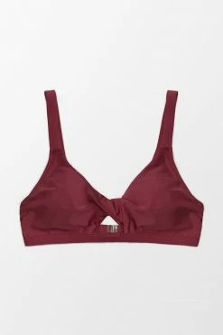 Best Pirce 🔥 Cupshe Piper Twist Keyhole 👙 Bikini Top 🌟 6 Best Pirce 🔥 Cupshe Piper Twist Keyhole 👙 Bikini Top 🌟 -Cupshe Online Shop 2 b2b7c3cf e904 416b 8501 b08af5da710d