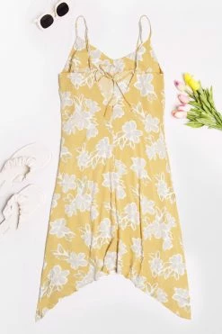 Outlet 🤩 Cupshe Amelie Floral Tie Back Slip 👗 Dress 🛒 -Cupshe Online Shop 2 b3fc7cab b370 42d0 9f2d 3ff0ee8f3a5a