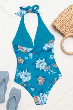 Brand new 🔔 Cupshe Seafoam Garden Shirred Front V Neck One Piece 🩱 Swimsuit 😍 7 Brand new 🔔 Cupshe Seafoam Garden Shirred Front V Neck One Piece 🩱 Swimsuit 😍 -Cupshe Online Shop 2 b6dedb98 fe23 4631 9fe6 f4a03dc2d2d3
