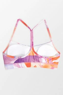 Promo ✨ Cupshe Channing Abstract Print Sports Bra 🛒 -Cupshe Online Shop 2 c7b2958a 0428 43aa a049 3abecf5e029b