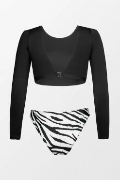 Best Pirce ⭐ Cupshe Katrina Zebra Print Back Hook Long Sleeve 👙 Bikini 😍 -Cupshe Online Shop 2 c943b8e0 75de 4494 9d40 6c952fab4ed4