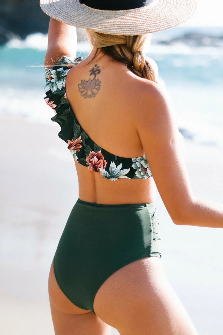 Discount π₯ Cupshe Dark Green Floral One Shoulder Ruffle High Waisted π Bikini β 2 Discount π₯ Cupshe Dark Green Floral One Shoulder Ruffle High Waisted π Bikini β - Image 2