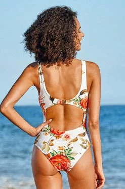 Discount ✨ Cupshe Romantic White Floral One-Piece 🩱 Swimsuit ⌛ 11 Discount ✨ Cupshe Romantic White Floral One-Piece 🩱 Swimsuit ⌛ -Cupshe Online Shop 2 d9d994cd e35d 48f9 b712 7c56fc781f26