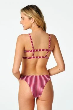Brand new ⭐ Cupshe Candy Striped 👙 Bikini 😀 -Cupshe Online Shop 2 e6fada80 900f 44e9 a4c4 5cb582d03dde