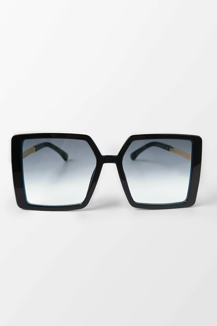 Coupon π Cupshe Black Magic Oversized π Sunglasses π₯ 2 Coupon π Cupshe Black Magic Oversized π Sunglasses π₯ - Image 2