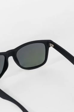 Budget 🔔 Cupshe Black Magic Reflective 👓 Sunglasses 🎉 -Cupshe Online Shop 3 093d9fa0 8af1 4bf1 a4f9 bf48da19a0ca