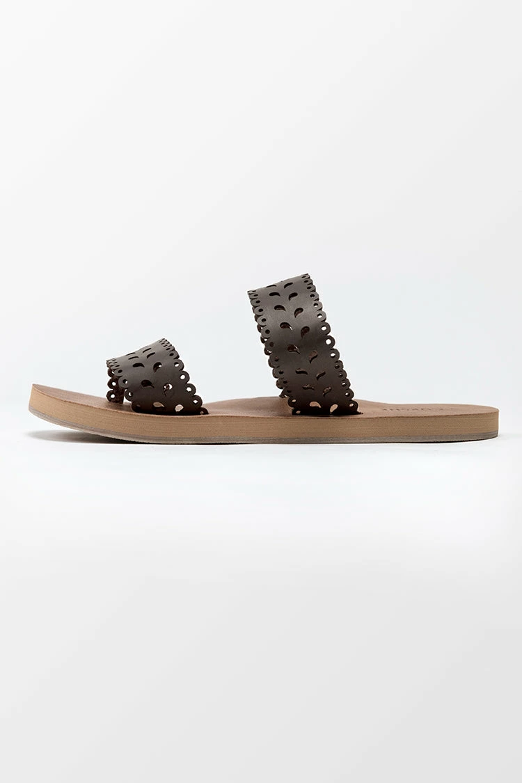 Outlet β Cupshe Tempe Hollow Out Slide Sandals π 3 Outlet β Cupshe Tempe Hollow Out Slide Sandals π - Image 3