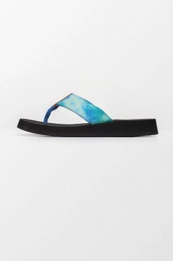 Brand new 👏 Cupshe Cosmic Contrast Color Sandals 🔔 -Cupshe Online Shop 3 27bff3f2 6c48 493b 8b1c 74e486e1244c