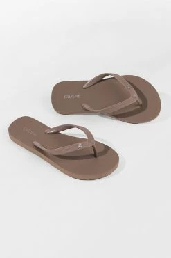 Discount 😍 Cupshe Sand Bar Rhinestone Golden Flip Flops 🎉 -Cupshe Online Shop 3 3 3fbd2890 778a 42c9 9479 cf8d800bd027