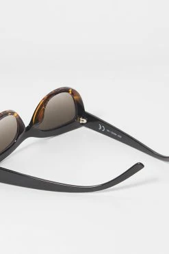 Top 10 ❤️ Cupshe Black Magic Cat Eye 👓 Sunglasses 🛒 -Cupshe Online Shop 3 402ff76c 62e4 4411 9cbd 4c983a7ccb45