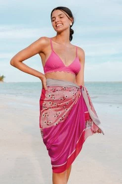 Best deal 🤩 Cupshe Laguna Beach Geometric Tie Waist Sarong 🔥 -Cupshe Online Shop 3 42cb4201 88ee 44fd b4c5 4deaf8bc36af