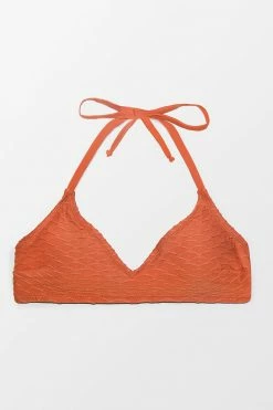 Outlet β Cupshe Eloise Textured Halter π Bikini Top β 6 Outlet β Cupshe Eloise Textured Halter π Bikini Top β -Cupshe Online Shop 3 444aacfb f768 494f ac25 f08ecbb24d00